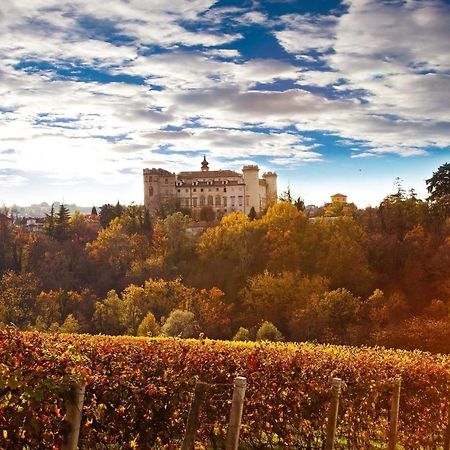 La Rocca Di Efisio Aparthotel คอสติจลิโอเล ดิอาสติ ภายนอก รูปภาพ