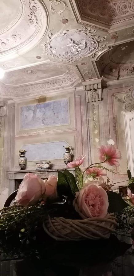 La Rocca Di Efisio Aparthotel คอสติจลิโอเล ดิอาสติ ภายนอก รูปภาพ