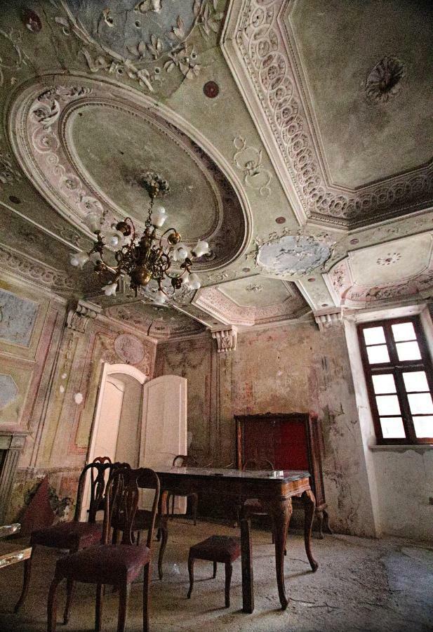 La Rocca Di Efisio Aparthotel คอสติจลิโอเล ดิอาสติ ภายนอก รูปภาพ
