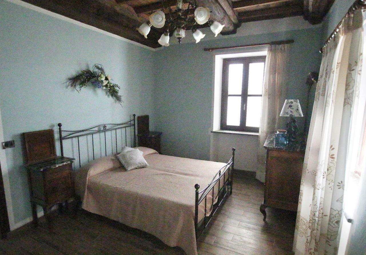 La Rocca Di Efisio Aparthotel คอสติจลิโอเล ดิอาสติ ภายนอก รูปภาพ