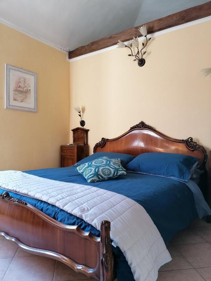 La Rocca Di Efisio Aparthotel คอสติจลิโอเล ดิอาสติ ภายนอก รูปภาพ